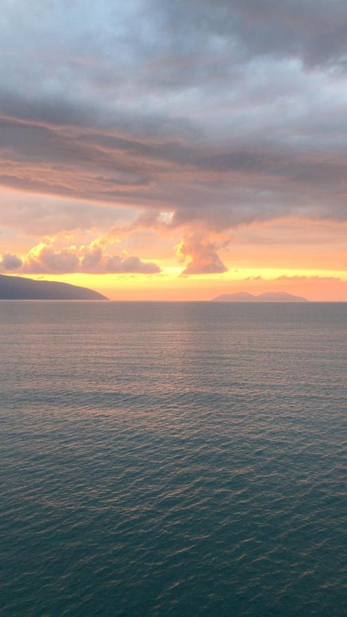 Your Home By The Sea Vlorë Екстериор снимка